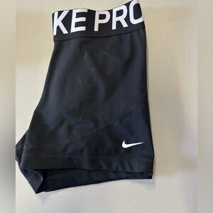 NIKE PROS size M